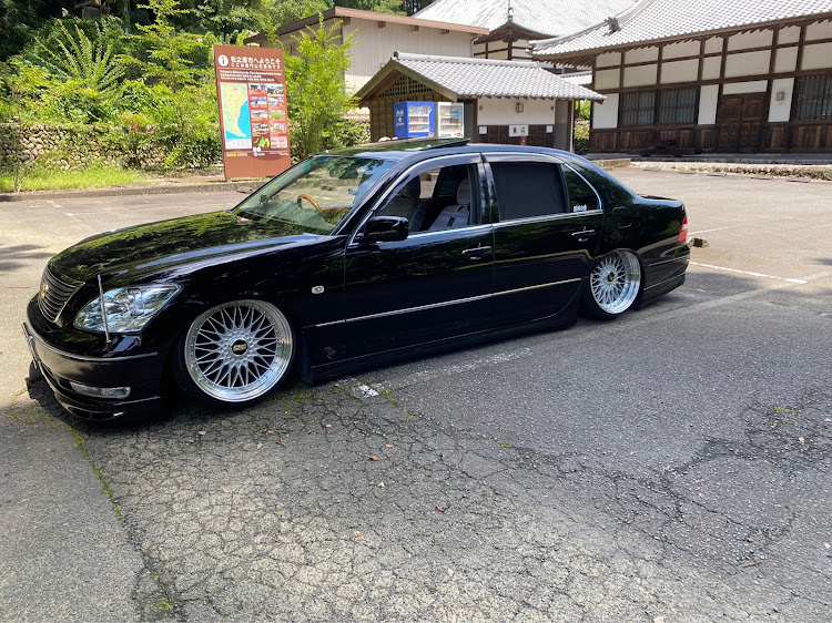 セルシオのBBS RS・カズサス・t-demand・プチリメ・傷磨きに関するカスタム事例の投稿画像3枚目