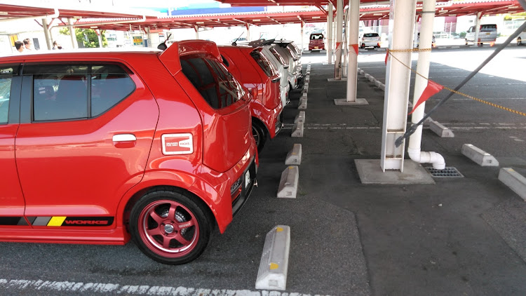 アルトワークスのアルトワークスha36s・プチオフ会♪・手洗い洗車！・うどん屋さんにGo・晴天ショットに関するカスタム事例の投稿画像3枚目