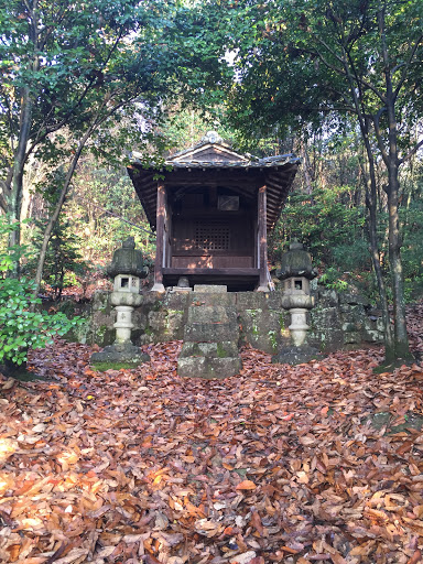 明神社