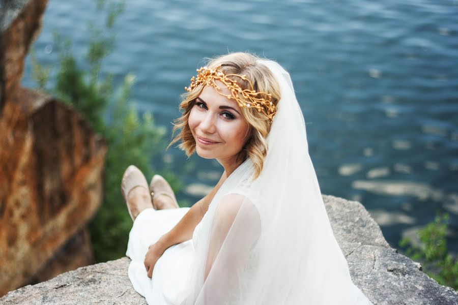 ช่างภาพงานแต่งงาน Lara Yarochevskaya (yarochevska) ภาพเมื่อ 13 พฤษภาคม 2016