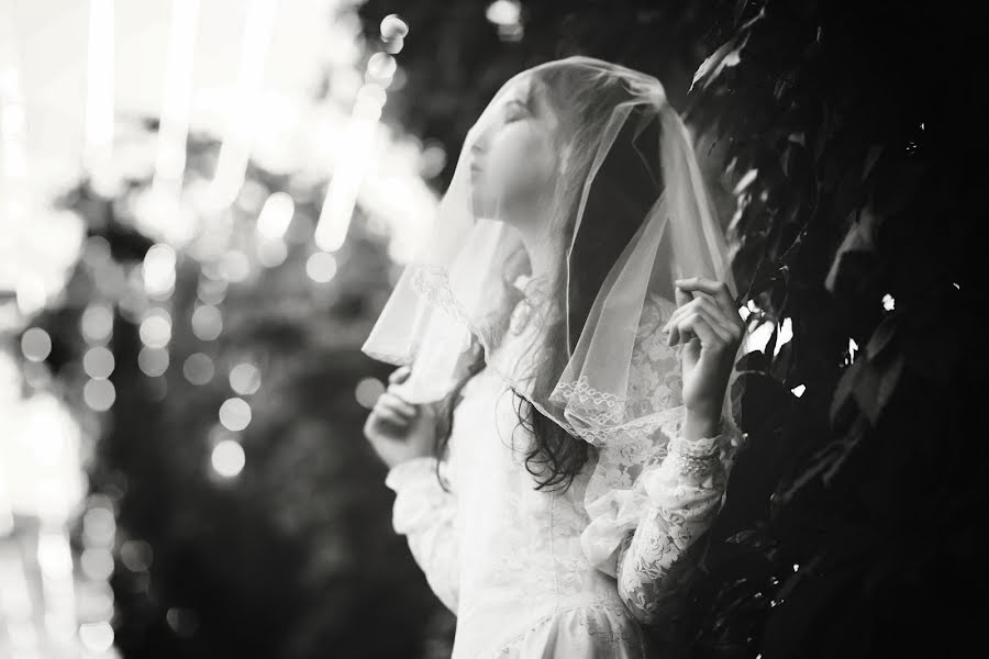 Wedding photographer Yana Slavinskaya (sentyabryaka). Photo of 29 August 2014