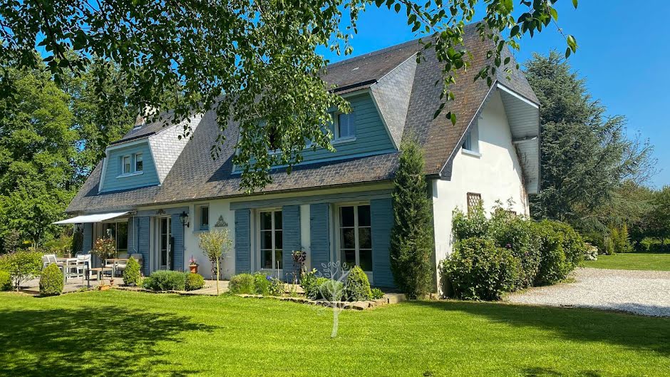 Vente maison 7 pièces 191 m² à Auffay (76720), 495 000 €