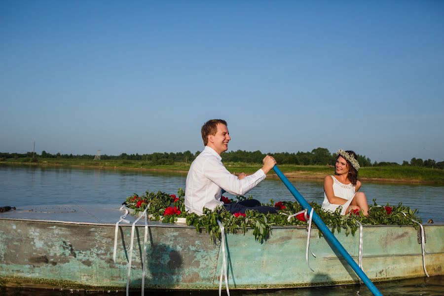 Photographe de mariage Ilya Kolesov (honeyilya). Photo du 2 février 2015