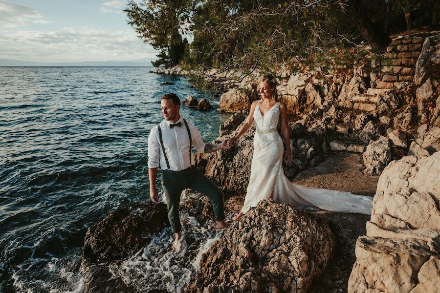 Fotógrafo de casamento Tamás Somornai (somornaitamas). Foto de 5 de setembro 2022