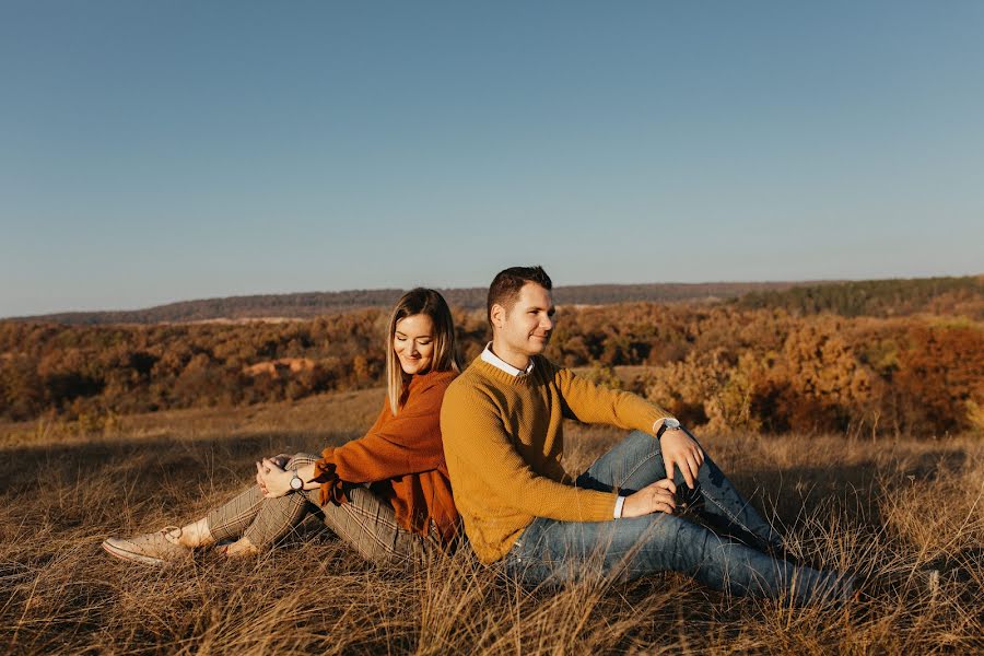 結婚式の写真家Dávid Bártfay (davidbartfay)。2019 11月30日の写真