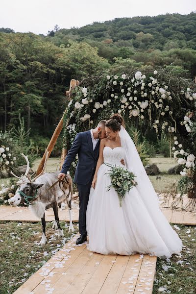 Fotógrafo de casamento Dmitrii Raposo-Oleinik (oleynikdmitry). Foto de 17 de setembro 2018