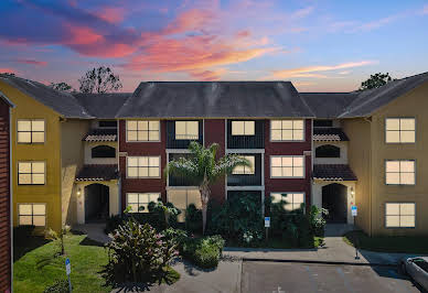 Apartment with pool 19