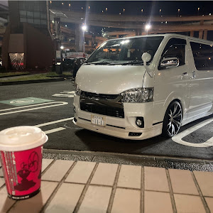 ハイエースバン KDH201V