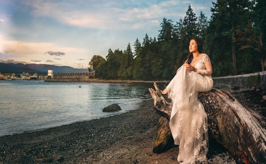 Fotografo di matrimoni Lucho Berzek (farawaylandwed). Foto del 24 settembre 2019