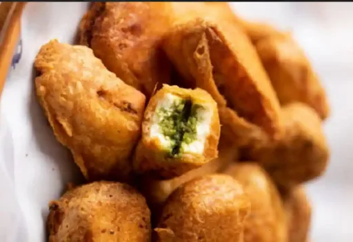 Paneer Pakoda [10 Pieces]