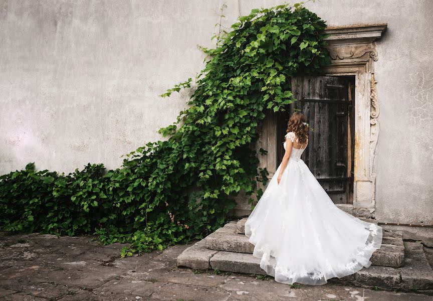 Wedding photographer Alena Smirnova (alenkas). Photo of 11 September 2018