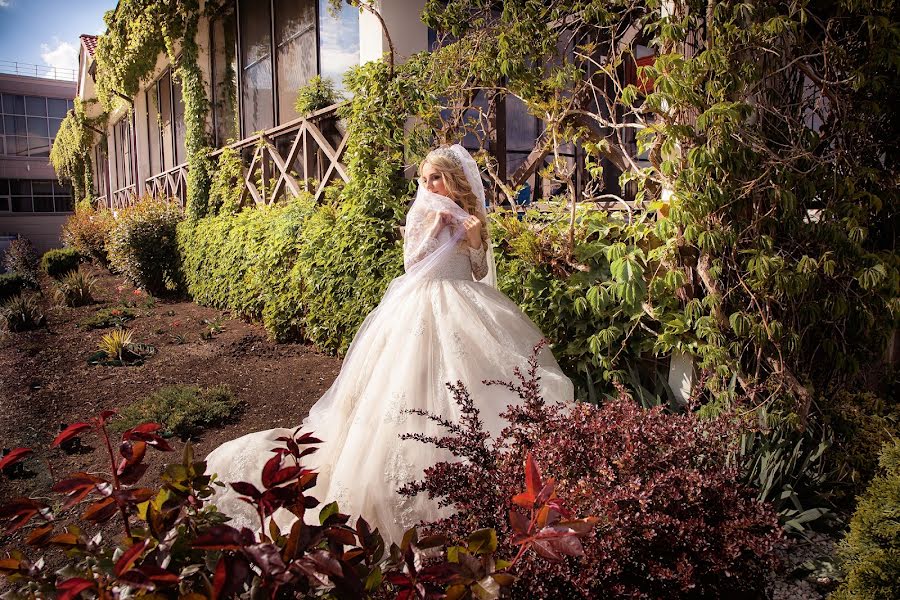 Bryllupsfotograf Tatyana Omelchenko (tatyankaom). Foto fra juni 21 2017