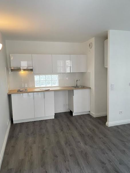 Location  appartement 1 pièce 23 m² à Montlhéry (91310), 595 €