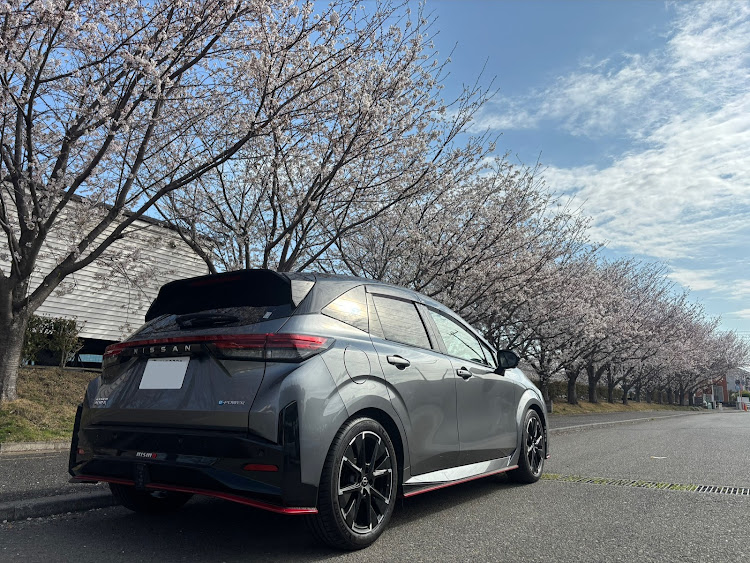 ノート オーラのオーラnismo・桜コラボ・オーラ・桜コラボ🌸・桜に関するカスタム事例の投稿画像1枚目