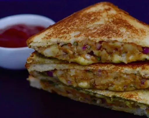 Aloo With Onion Grilled Sandwich [2 Pieces, Serves 1]