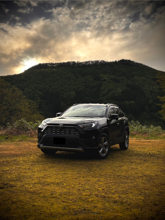 RAV4のRAV4・rav4のある生活・rav4のある風景・rav4のある休日・RAV4乗りさんと繋がりたいに関するカスタム事例の投稿画像1枚目