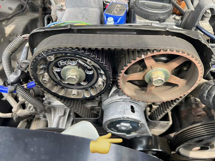 スープラのJZA80・2JZ-GE・オートテンショナー交換・ベルトテンショナー交換に関するカスタム事例の投稿画像4枚目