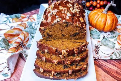 Super Moist Pumpkin Bread With or Without Dates