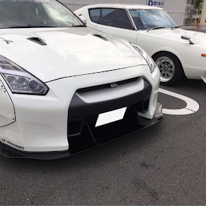 NISSAN GT-R R35