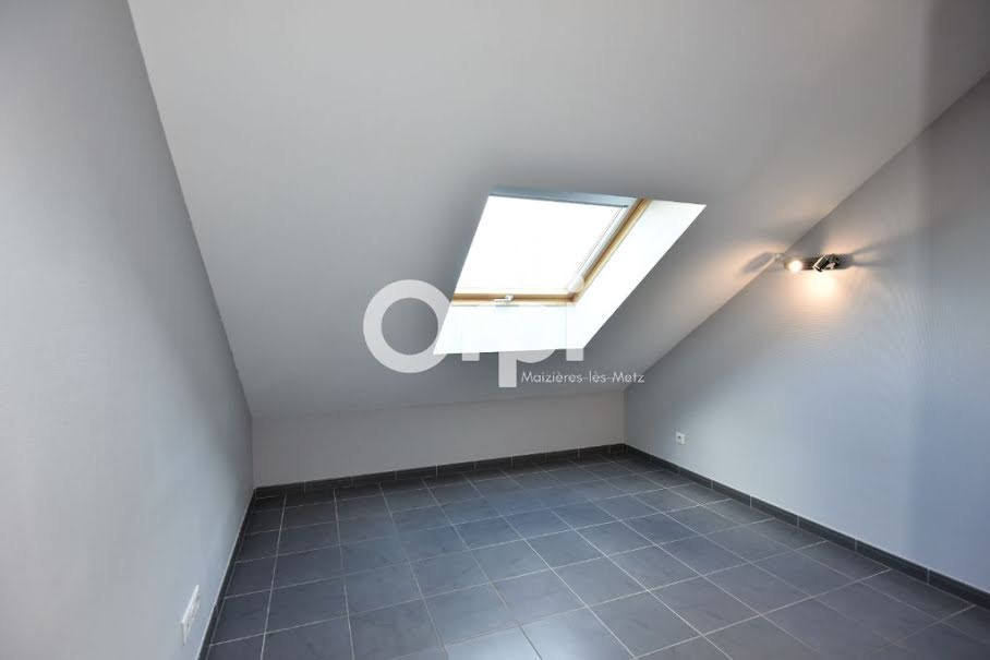 Location  appartement 2 pièces 42 m² à Maizieres-les-metz (57280), 710 €