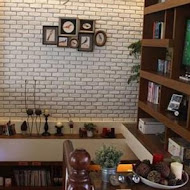 貳樓餐廳 Second Floor Cafe