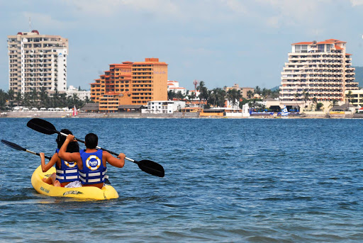 Kayak-Mazatlan.jpg - Kayaking off the Golden Zone of Mazatlan, Mexico.