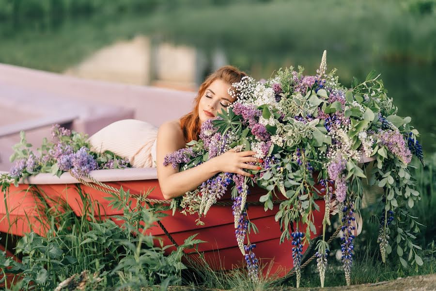 Fotógrafo de casamento Aleksandra Delovaya (nofunnybusiness). Foto de 22 de junho 2017