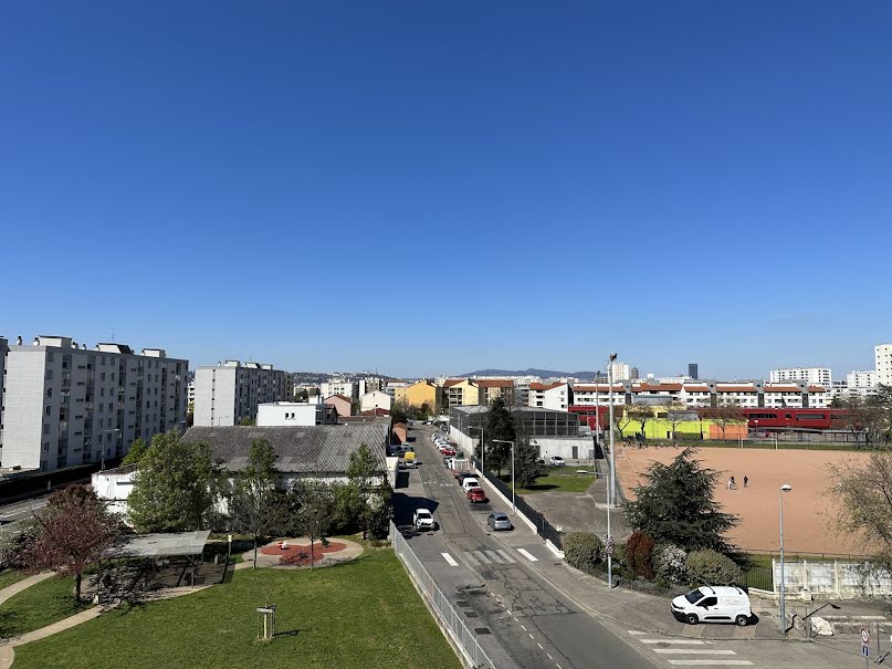 Vente appartement 4 pièces 74.64 m² à Venissieux (69200), 405 000 €