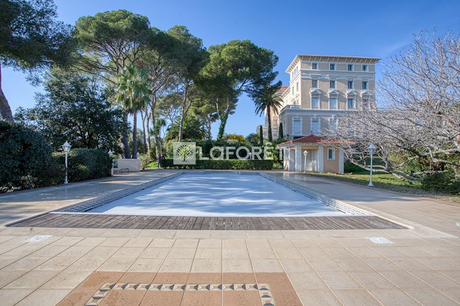 Vente appartement 3 pièces 112.5 m² à Saint-raphael (83700), 750 000 €