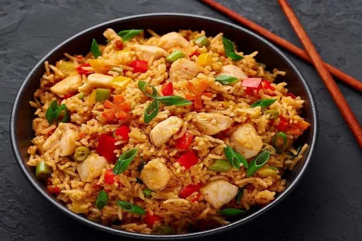 Schezwan Chicken Fried Rice