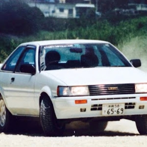 カローラレビン AE86