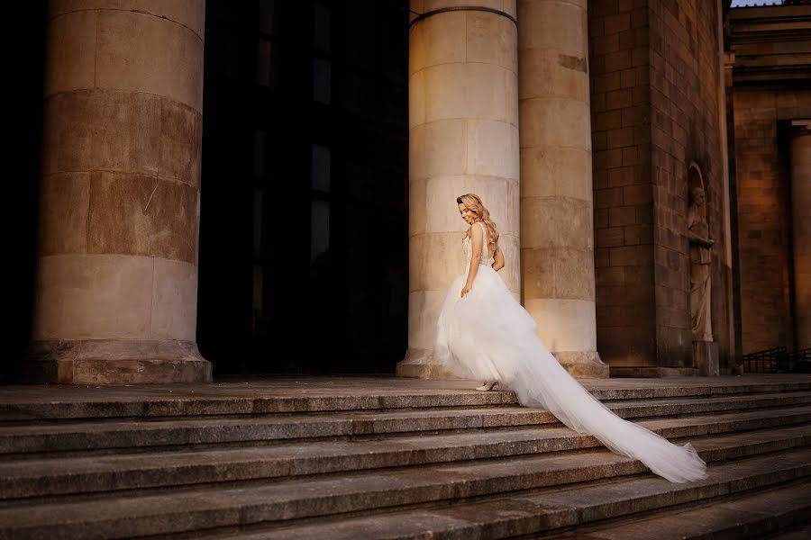 Fotógrafo de casamento Radosław Salamucha (fotojimmy). Foto de 7 de dezembro 2022