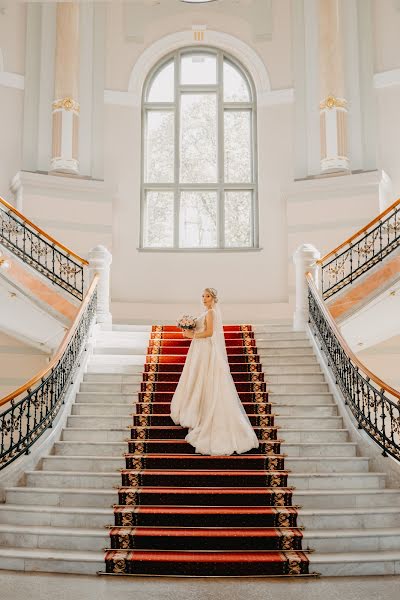 Fotógrafo de bodas Maksim Osobenkov (osobenkovs). Foto del 10 de septiembre 2019