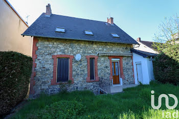 maison à Ussel (19)