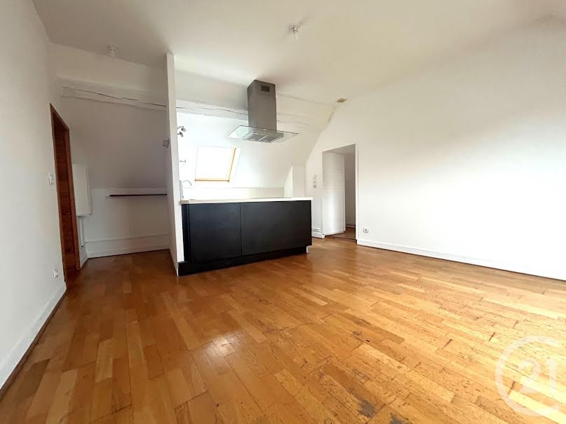 Vente appartement 2 pièces 28.56 m² à Etampes (91150), 105 000 €