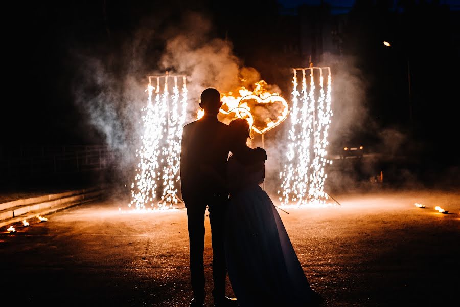 Wedding photographer Artem Manshin (artmanshin). Photo of 13 February 2021