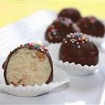 Cake Balls was pinched from <a href="http://allrecipes.com/Recipe/Cake-Balls/Detail.aspx" target="_blank">allrecipes.com.</a>