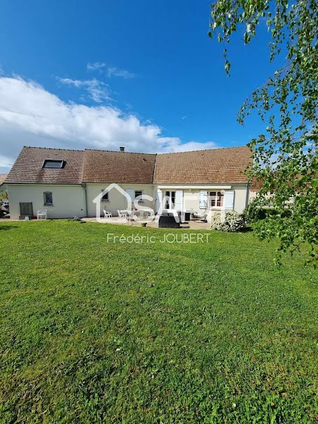 Vente maison 6 pièces 151 m² à Le Controis-en-Sologne (41700), 248 000 €