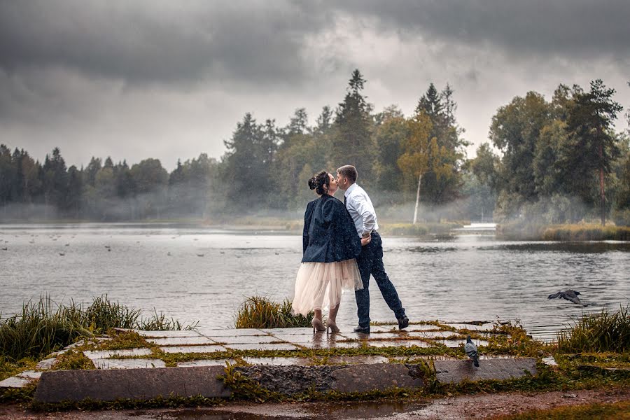 Hääkuvaaja Sergey Gerasimov (fotogera). Kuva otettu 2. elokuuta 2020