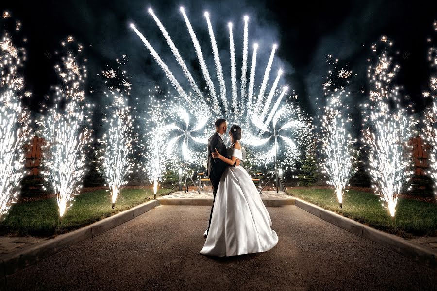 Fotografer pernikahan Oleg Mayer (mayer). Foto tanggal 16 Juli 2021