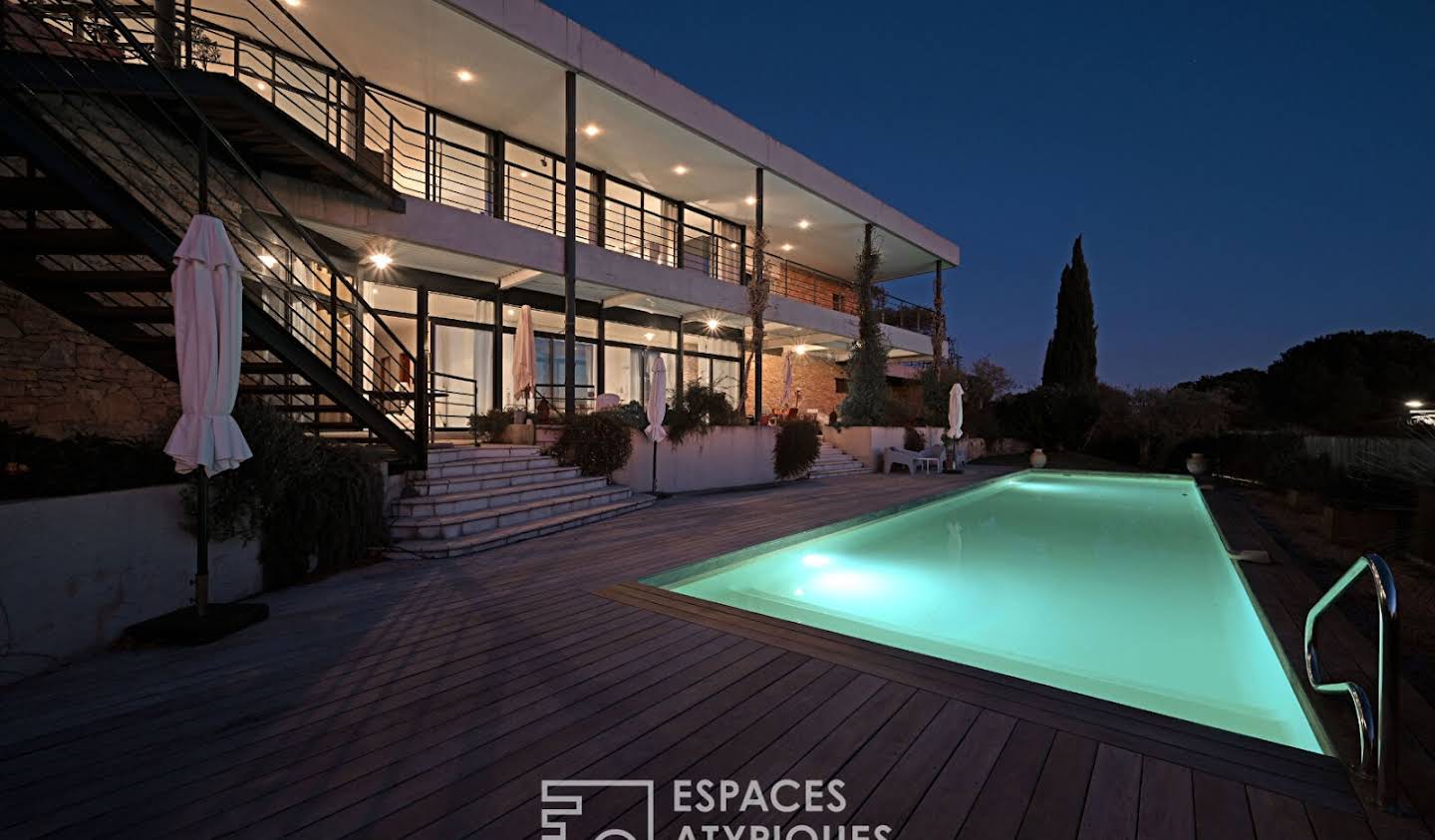 House with pool and terrace Nages-et-Solorgues