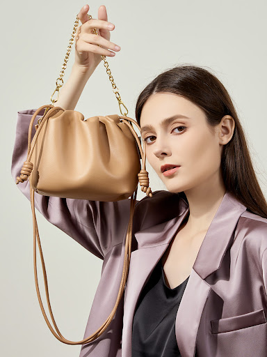 Title 4, Womens Fashion Bucket All-match Leather Bag. A...