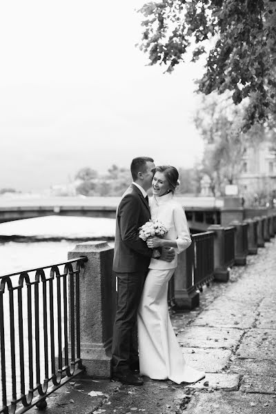 Bryllupsfotograf Ilona Lavrova (ilonalavrova). Bilde av 4 april 2018