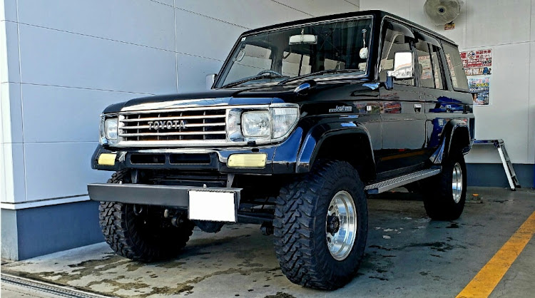 ランドクルーザープラドの撮影・洗車・オイル交換・復活に関するカスタム事例の投稿画像1枚目