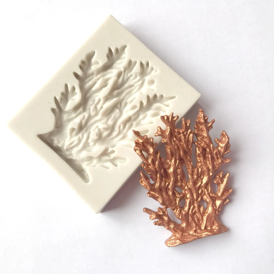 Moule en silicone en forme de corail et d'algues marines, idéal pour la création de décorations uniques et d'artisanat. Facile à utiliser et nettoyer.