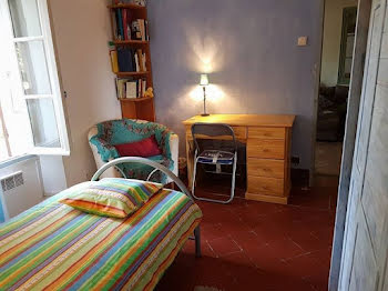 chambre à Gardanne (13)