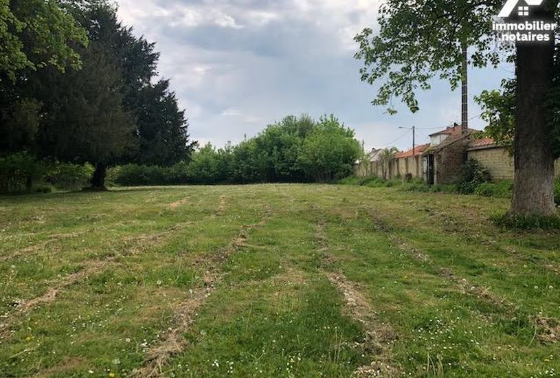  Vente Terrain à bâtir - 608m² à Boult-sur-Suippe (51110) 