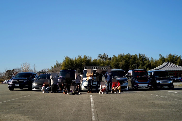 Nボックスカスタムのteam-Evolve・吉野ヶ里王仁博士顕彰公園・今年最後の全員コラボ・楽しい一時をありがとうございました😊・季節外れの暑さに関するカスタム事例の投稿画像9枚目