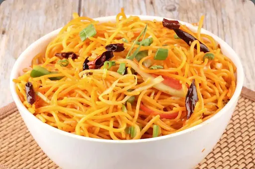 Veg Garlic Noodles