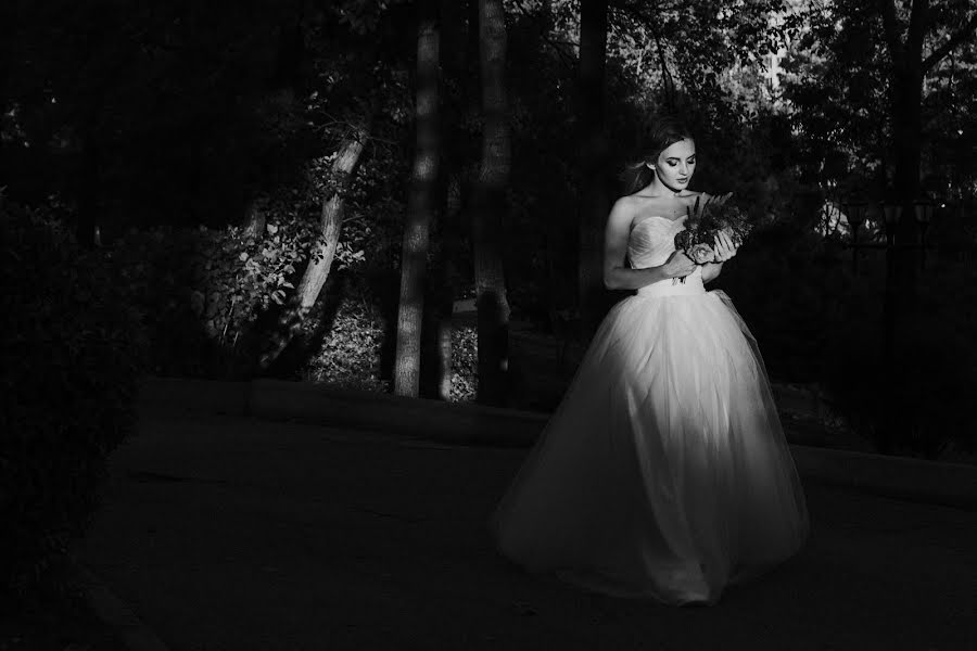 Fotógrafo de casamento Katerina Mak (kmakph). Foto de 19 de setembro 2019